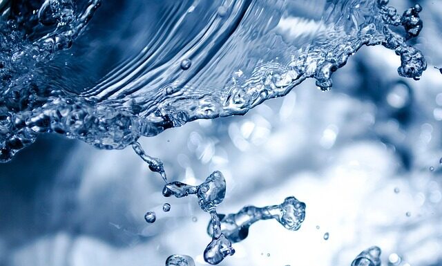 Czym różni się płyn micelarny od wody micelarnej? Czym różni się płyn micelarny od wody micelarnej?